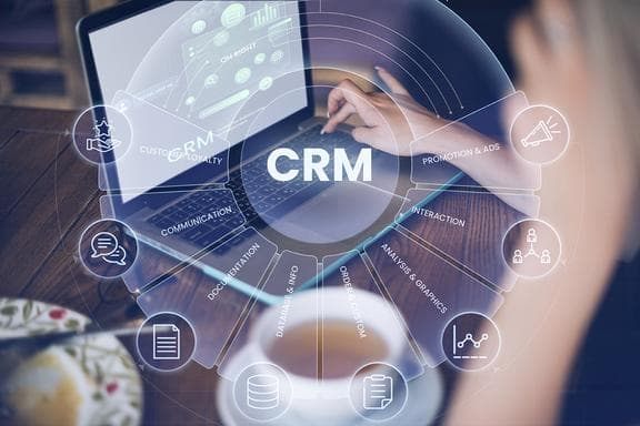 AI CRM Assistants Revolutionizing Customer Engagement Paradigms