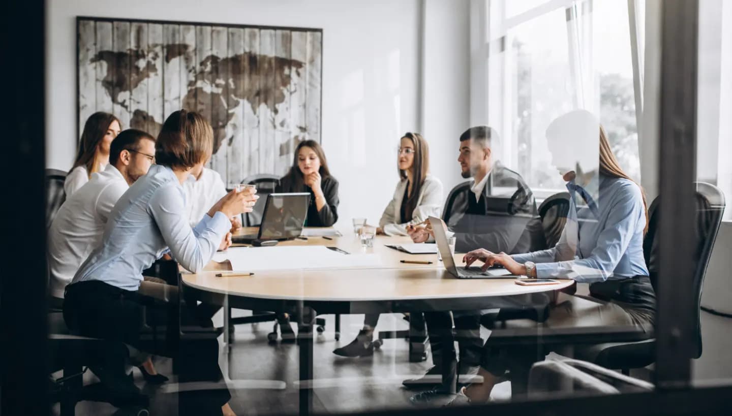 6 Best AI Meeting Notes Tools That Boost Your Productivity in 2025